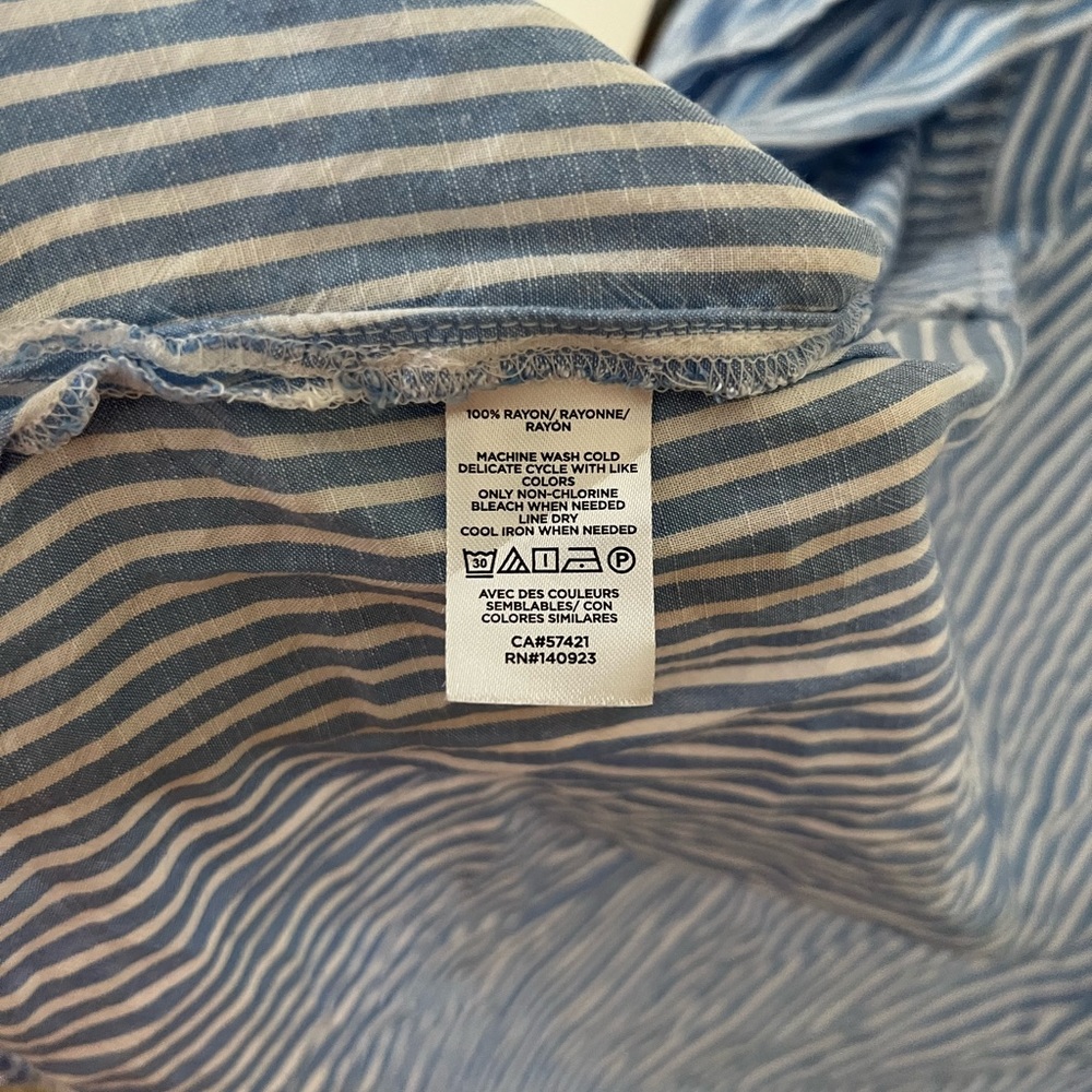 Loft button down - Picture 4 of 4